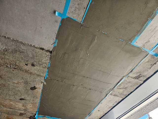 天井の下地補修作業